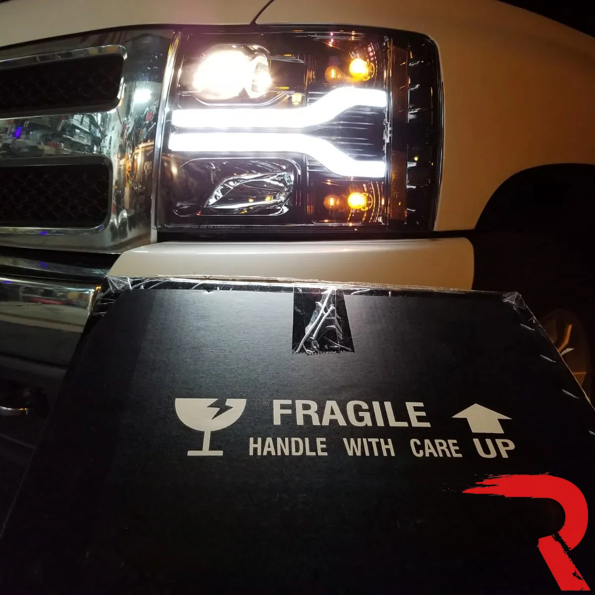 Chevrolet Silverado 07-13 (2nd Gen Single-Wheel 1500/2500/3500) Projector Headlights OLED Halos DRL - Multiple Styles - Image 20