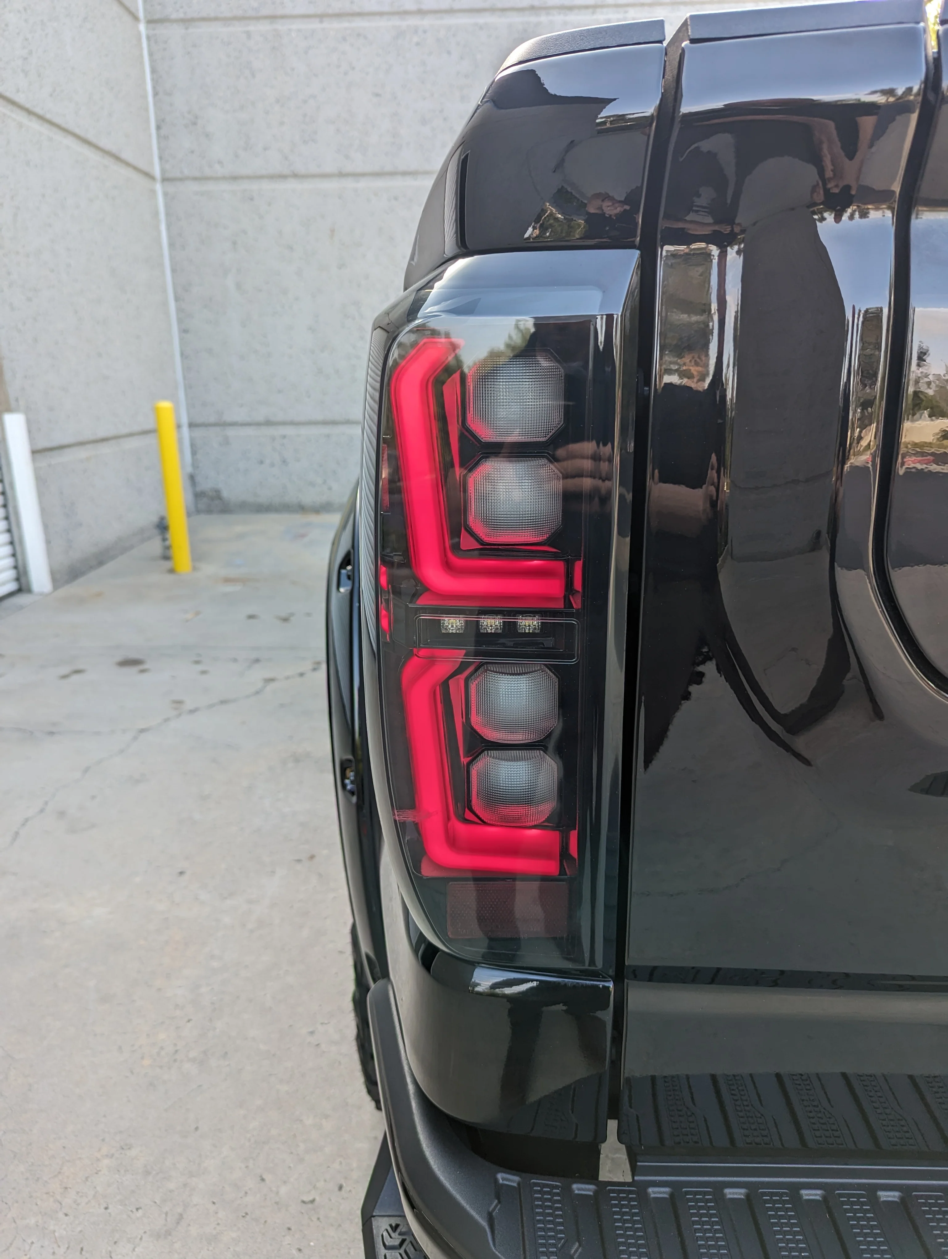 GMC Sierra 2500/3500 20-23 Ultra Bright OLED Tail Lights (Replaces Factory/OEM Halogen Tail Lights Only) - Multiple Lens - Image 20
