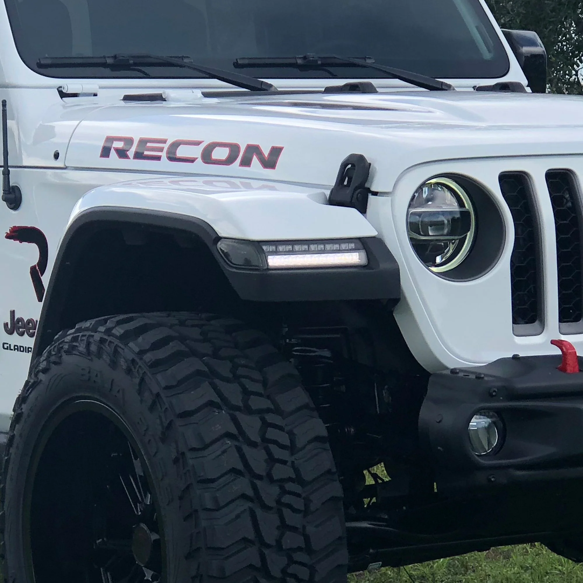 Jeep Wrangler JL 18-25 Ultra Bright White DRL OLED Amber Scanning Switchback Turn Signals Fender Lights (Replaces OEM LED) - Multiple Lens - Image 10