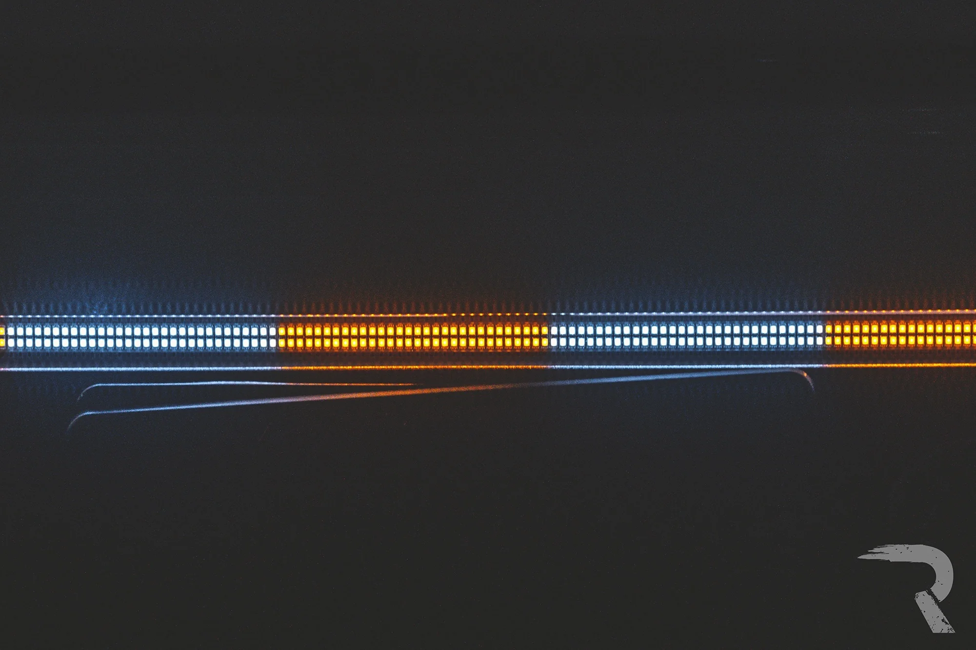 "May Day" High Intensity Dual Row Tailgate Warning Strobing LED Light Bar Amber & White - Multiple Sizes - Image 7
