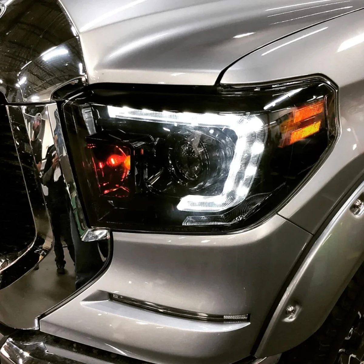 Toyota Tundra 14-21 Projector Headlights OLED DRL - Multiple Styles - Image 6